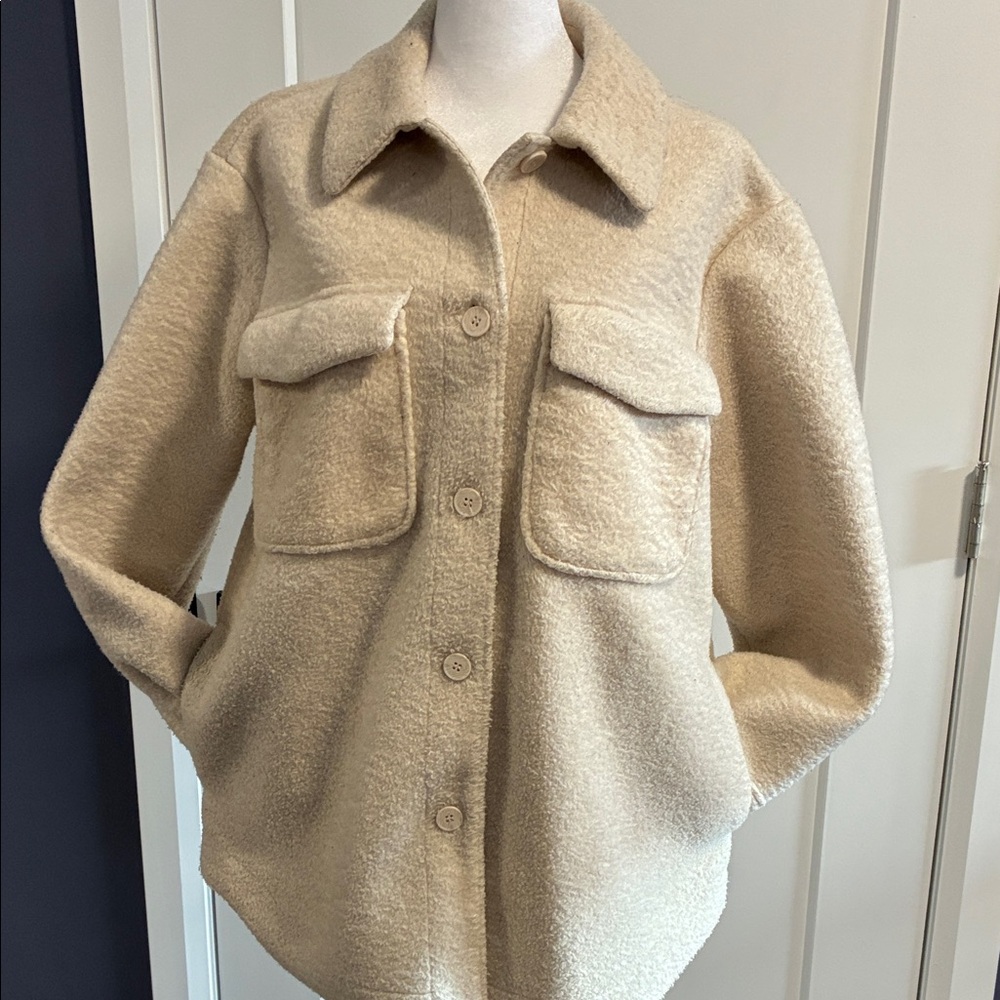 Dynamite Cream Teddy Jacket - size Small
